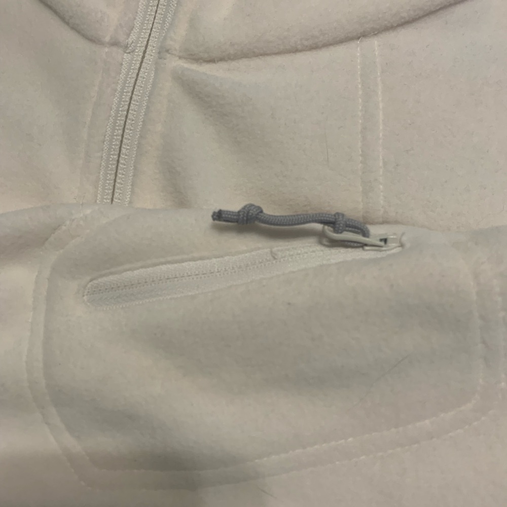 Like New Columbia ☃️ Vanilla colored Fleece⛄️ - Picture 4 of 6